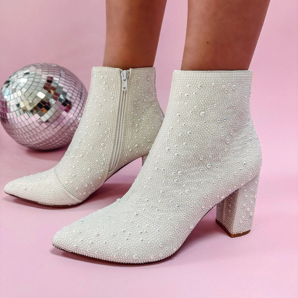 Mi.Im Miracle Mile Christina Iridescent Pearl White Booties Bridal Boutique 9